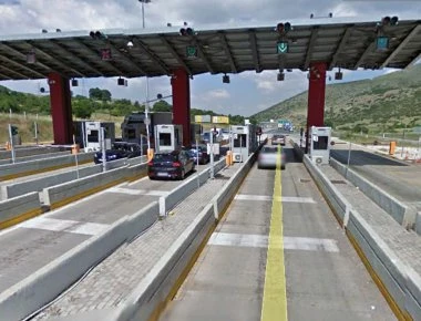 Θεσσαλονίκη: Σε κινητοποίηση καλεί τους πολίτες το ΚΚΕ Μακεδονίας κατά των διοδίων Ωραιοκάστρου